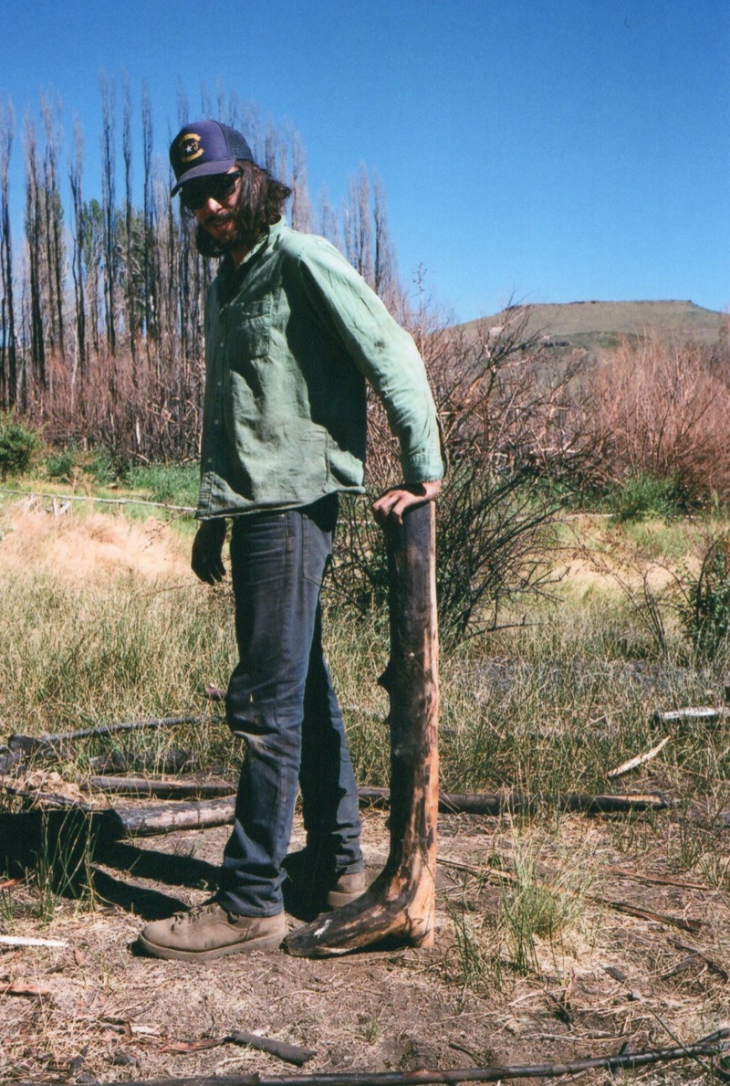 Disposable photo: Building a bench wood foot Ranquilco 2015